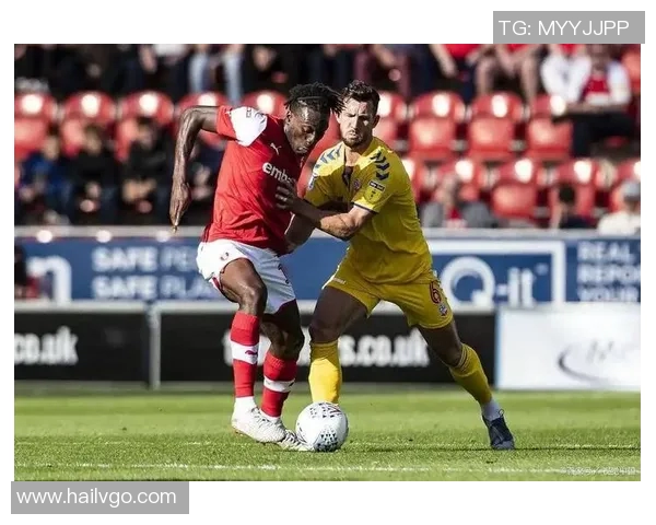 利兹联与诺丁汉森林激战正酣比赛结果揭晓精彩瞬间回顾