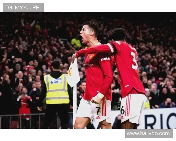 曼联对阵罗马比赛回顾C罗精彩头球助球队逆转胜利 曼联对阵罗马比赛回顾C罗精彩头球助球队逆转胜利