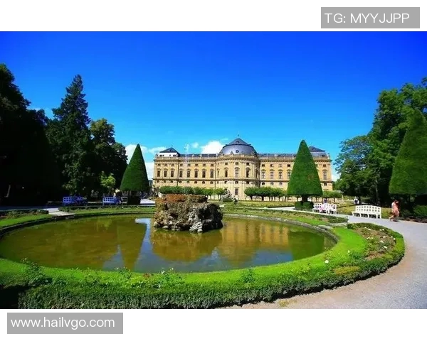 维尔茨堡与德累斯顿的精彩对决揭示足球战术与团队合作的魅力 维尔茨堡与德累斯顿的精彩对决揭示足球战术与团队合作的魅力