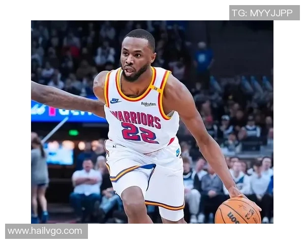 维金斯领衔勇士对决太阳队展现季后赛激烈竞争与精彩对抗 维金斯领衔勇士对决太阳队展现季后赛激烈竞争与精彩对抗