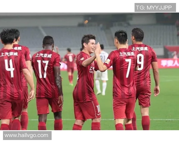 鲁能与上港精彩对决免费直播全程回放及赛后分析详解 鲁能与上港精彩对决免费直播全程回放及赛后分析详解